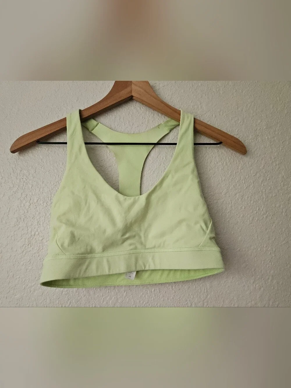lululemon lime green bra, 6